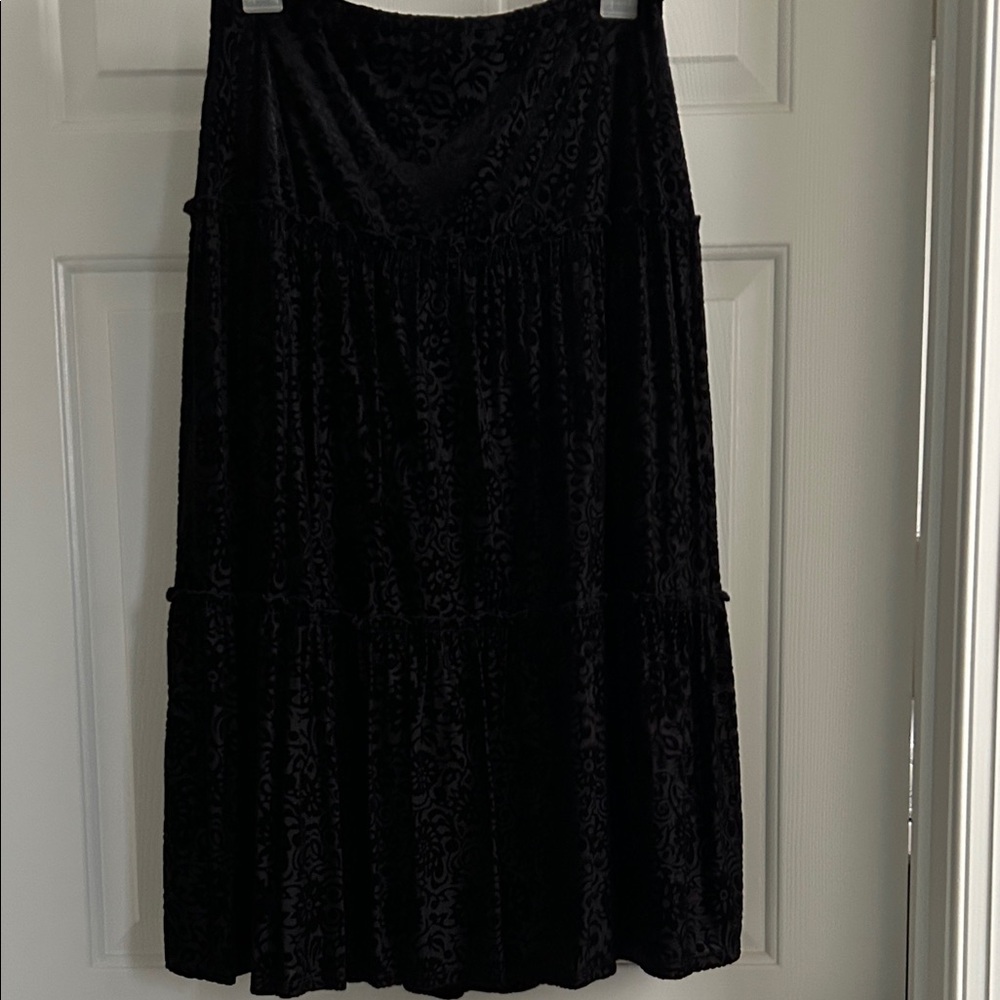 Notations Black Textured Maxi Skirt